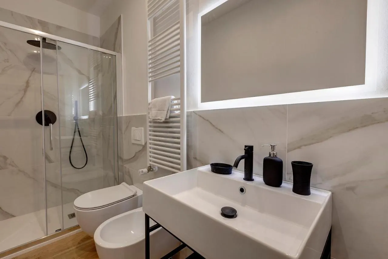 Guya Apartment By Mamo Florence