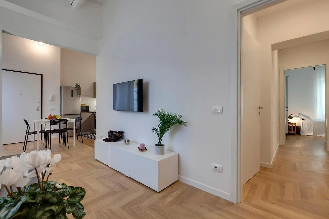Guya Apartment By Mamo Florence