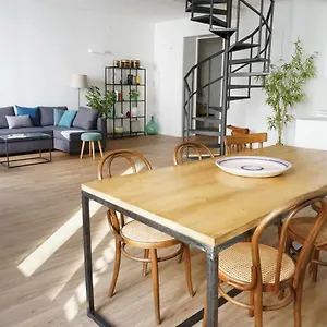 t-home-stylish-apartment-palermo-center.palermohotels.org/